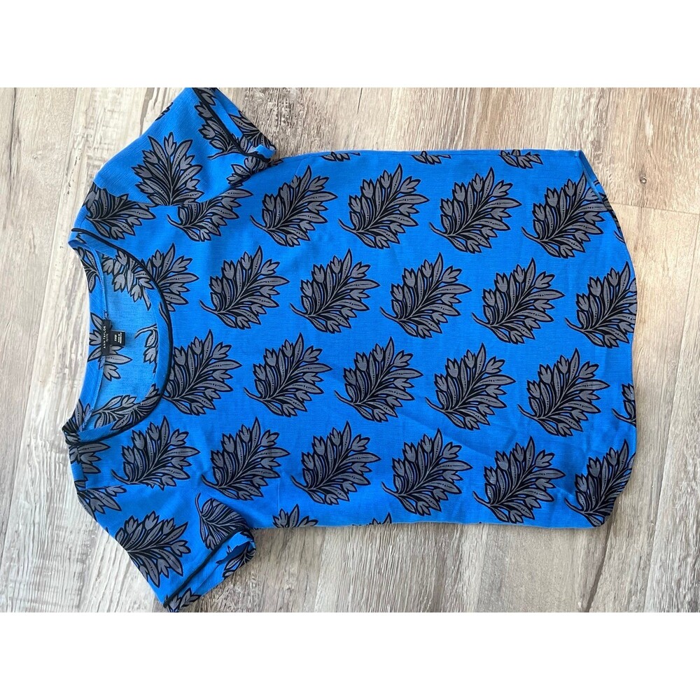 Ann Taylor size XXSP Blue Top Short Sleeve Shirt Beautiful Blouse Leaves new